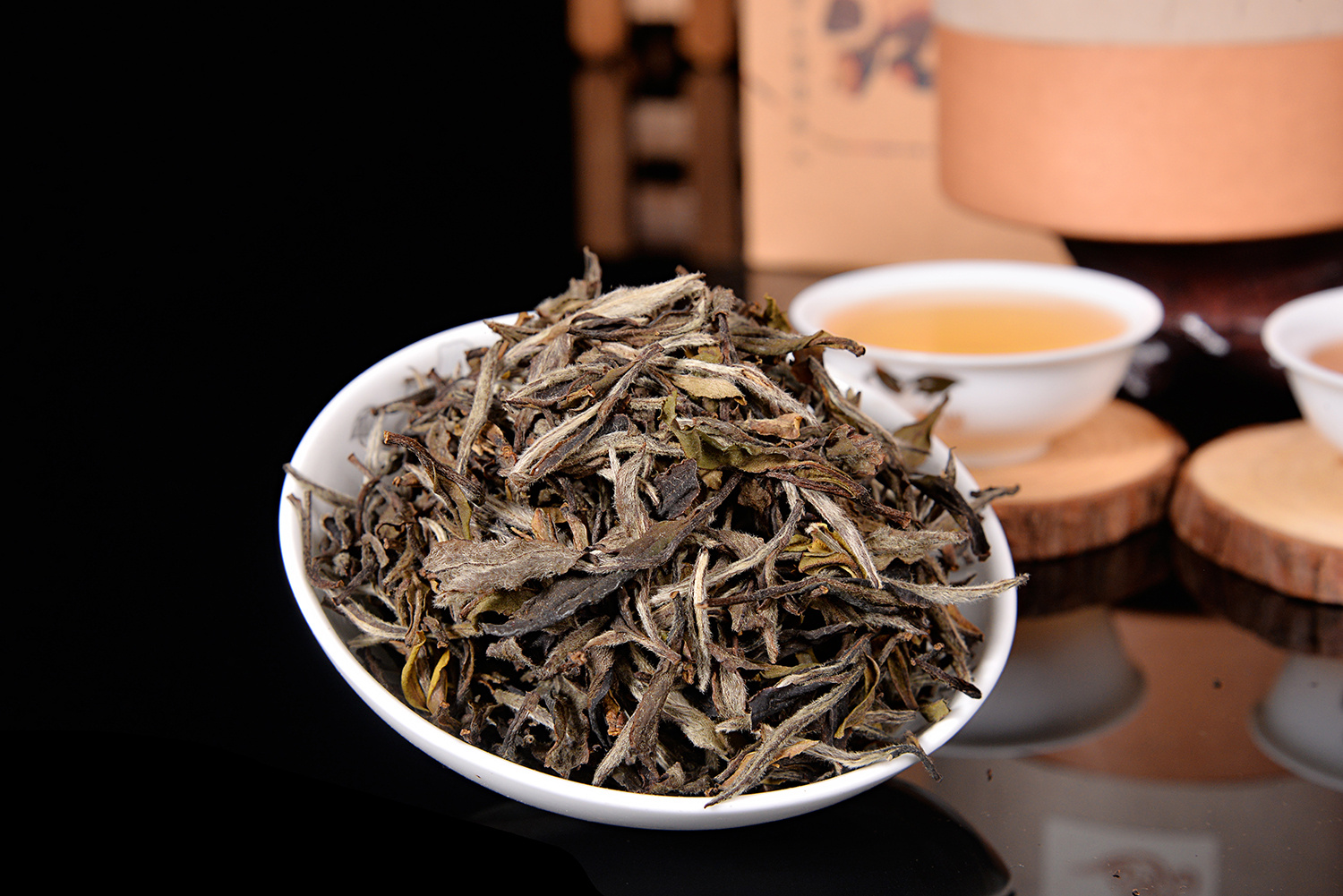 專業淘寶茶葉攝影 如何通過黑色鏡面拍攝提升產品質感與銷量